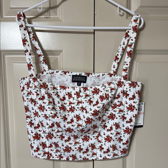 DANIELLE BERNSTEIN Tops - Danielle Bernstein Red Floral Tank Top